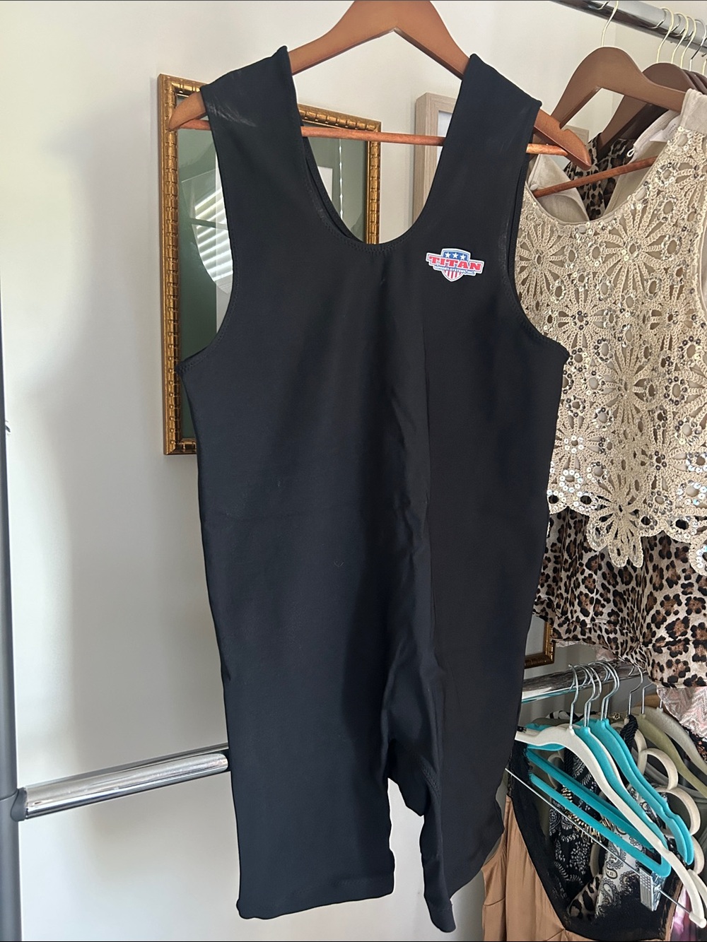 Men's titan triumph 2XL lifting Black Bib Shorts singlet